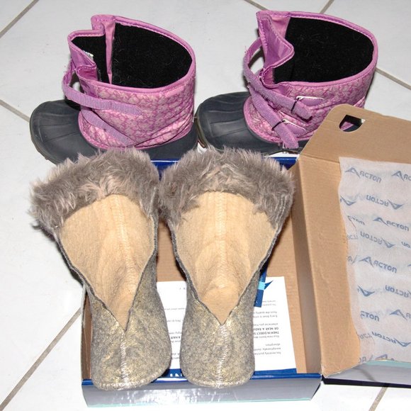 ACTON Giggle pale pink winter boot child/toddler/kid size 10 - Picture 5 of 9
